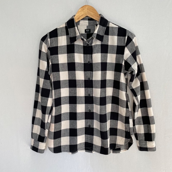 UNIQLO Women’s Size XS Black White Buffalo Plaid Flannel Shirt - Picture 5 of 5